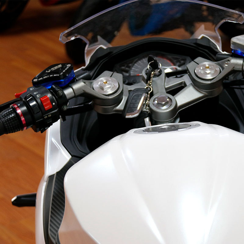 Moto électrique Stlf haute vit - 72V 5000W Electric Motorcycle avis et prix