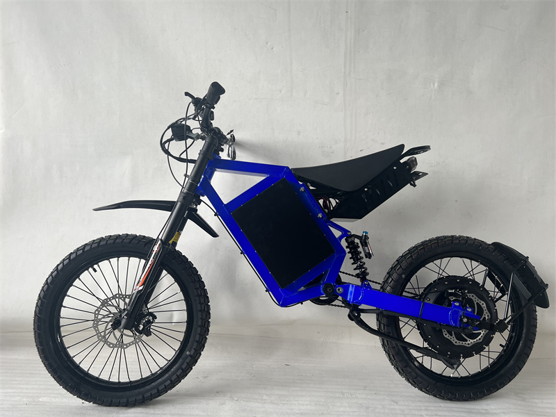 Vélo électrique tout-terrain C - 8000W Stealth Bomber Ebike avis et prix